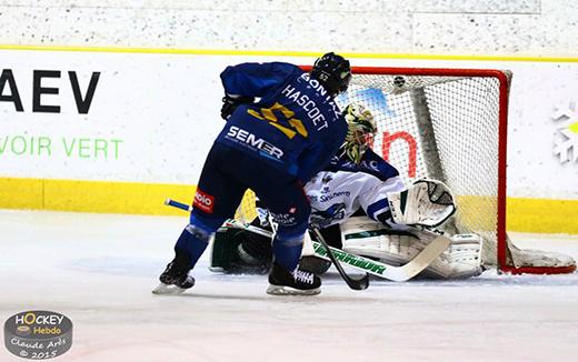 Photo hockey Ligue Magnus - Ligue Magnus : 8ème journée : Chamonix  vs Gap  - Le Champion se fait peur