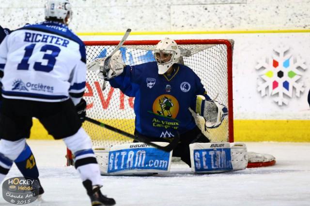 Photo hockey Ligue Magnus - Ligue Magnus : 8ème journée : Chamonix  vs Gap  - Le Champion se fait peur
