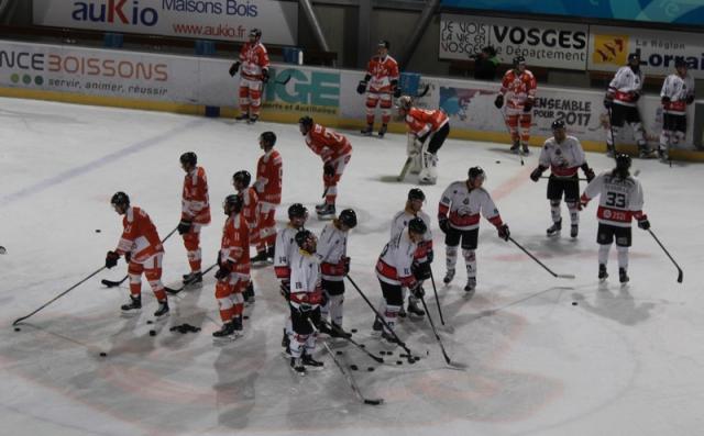 Photo hockey Ligue Magnus - Ligue Magnus : 8ème journée : Epinal  vs Nice - Epinal plane au-dessus des Aigles