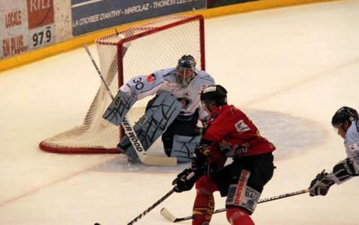 Photo hockey Ligue Magnus - Ligue Magnus : 8ème journée : Morzine-Avoriaz vs Angers  - Angers a joué avec le feu