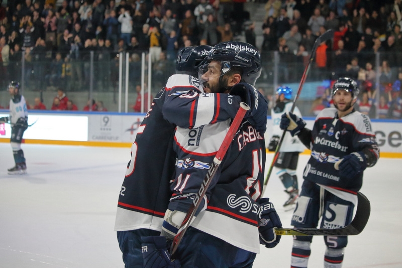Photo hockey Ligue Magnus - Ligue Magnus : 8ème journée : Angers  vs Gap  - Les Ducs plument les Rapaces !