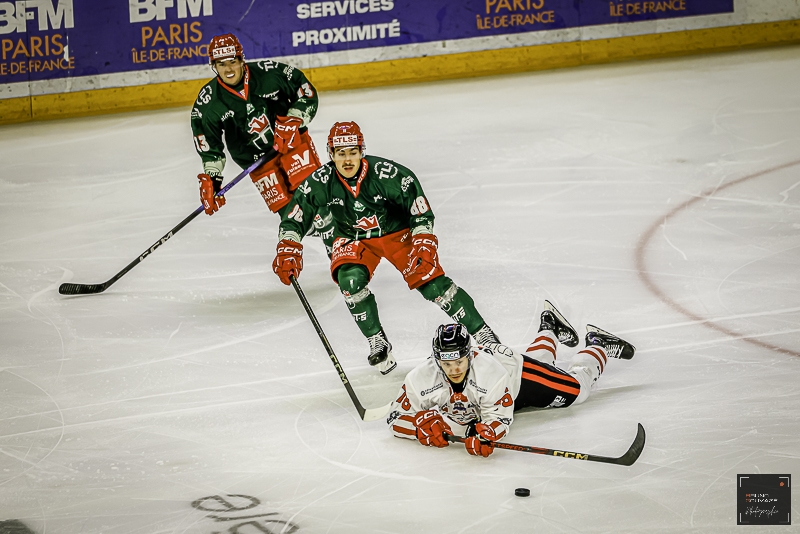 Photo hockey Ligue Magnus - Ligue Magnus : 8ème journée : Cergy-Pontoise vs Nice - Les Jokers confirment face aux Aigles Photo hockey Ligue Magnus - Ligue Magnus : 8ème journée : Cergy-Pontoise vs Nice - Les Jokers confirment face aux Aigles