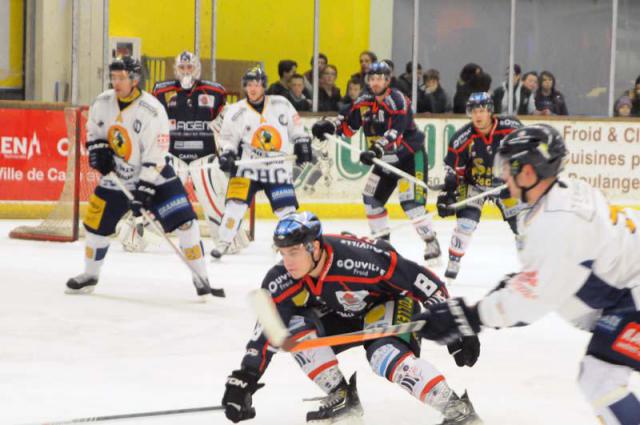 Photo hockey Ligue Magnus - Ligue Magnus : 9ème journée : Caen  vs Chamonix  - Chamonix confirme à Caen