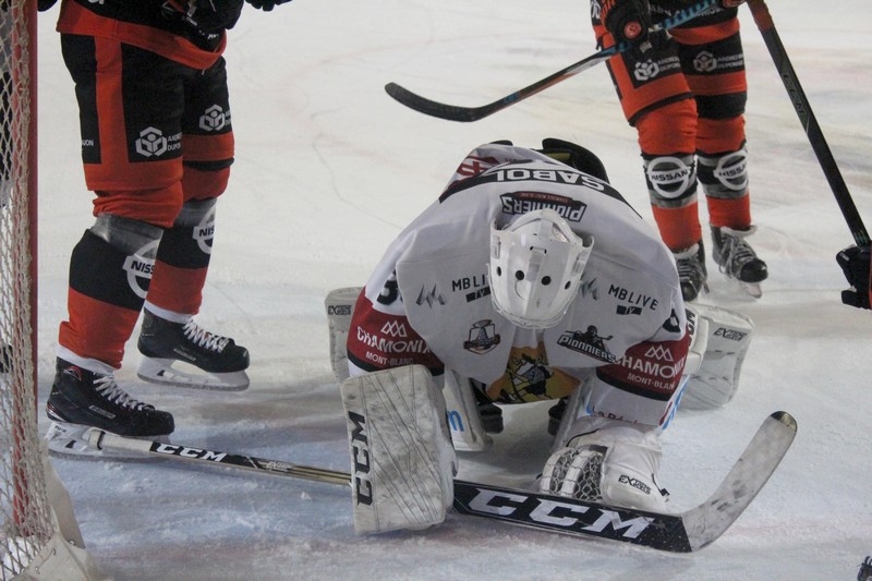 Photo hockey Ligue Magnus - Ligue Magnus : 9ème journée : Epinal  vs Chamonix  - Epinal joue avec le feu