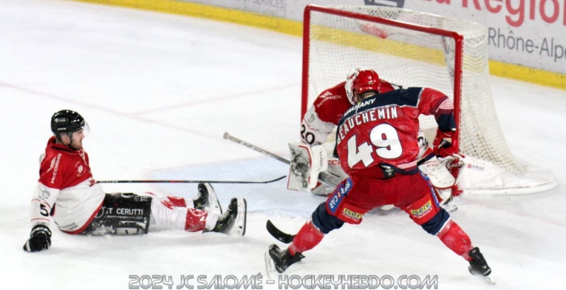 Photo hockey Ligue Magnus - Ligue Magnus : 9ème journée : Grenoble  vs Amiens  - Amiens prend une claque à Pole Sud !