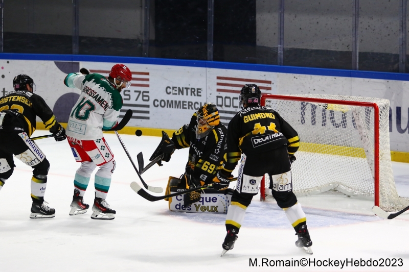 Photo hockey Ligue Magnus - Ligue Magnus : 9ème journée : Rouen vs Anglet - Les Dragons enchainent sans convaincre. Photo hockey Ligue Magnus - Ligue Magnus : 9ème journée : Rouen vs Anglet - Les Dragons enchainent sans convaincre.
