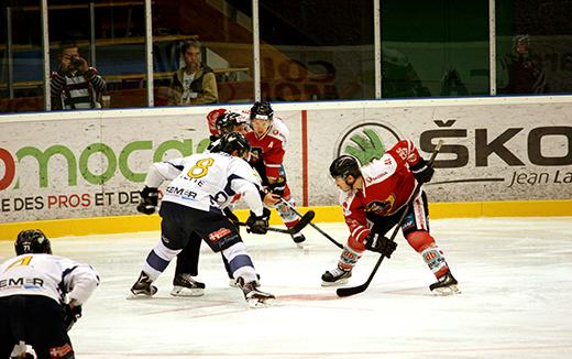 Photo hockey Ligue Magnus - Ligue Magnus - Chamonix d’une courte tête