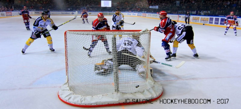 Photo hockey Ligue Magnus - Ligue Magnus : demi-finale, match 5 : Grenoble vs Rouen - LM : Grenoble prend une sérieuse option Photo hockey Ligue Magnus - Ligue Magnus : demi-finale, match 5 : Grenoble vs Rouen - LM : Grenoble prend une sérieuse option