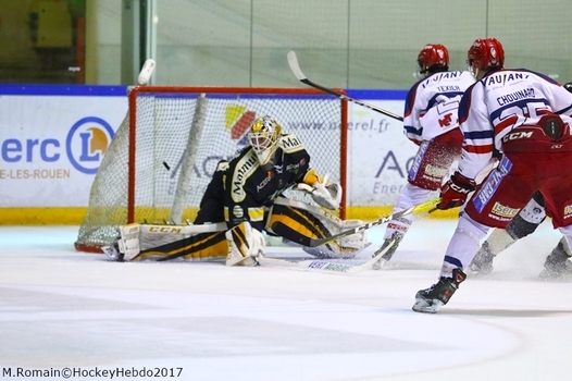 Photo hockey Ligue Magnus - Ligue Magnus : demi-finale, match 6 : Rouen vs Grenoble  - LM : Rouen, à couteaux tirés.