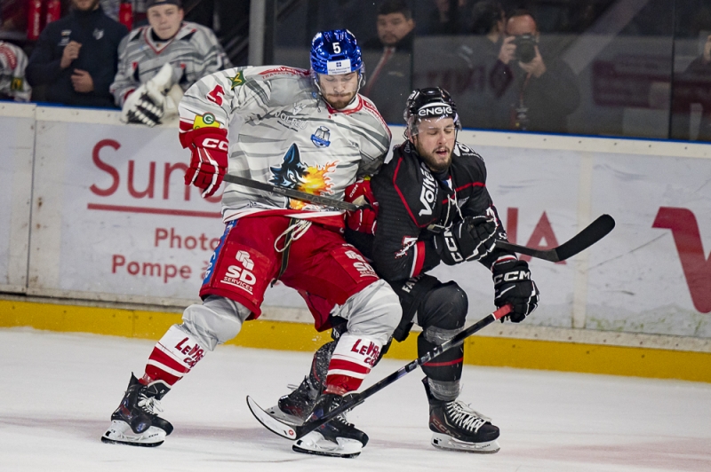 Photo hockey Ligue Magnus - Ligue Magnus - Finale - Match 3 : Bordeaux vs Grenoble  - Les Boxers reprennent l