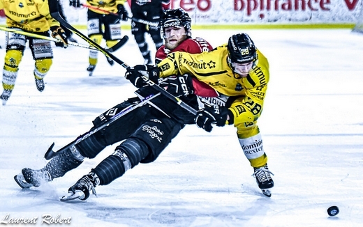 Photo hockey Ligue Magnus - Ligue Magnus - Finale match 4 : Bordeaux vs Rouen - Les Dragons arrachent le quatrième match en prolongation !