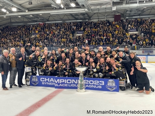 Photo hockey Ligue Magnus - Ligue Magnus : finale match 6 : Rouen vs Grenoble - LM : 17ème titre pour les dragons. Photo hockey Ligue Magnus - Ligue Magnus : finale match 6 : Rouen vs Grenoble - LM : 17ème titre pour les dragons.