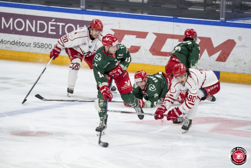 Photo hockey Ligue Magnus - Ligue Magnus - Poule de Maintien - J2 : Cergy-Pontoise vs Briançon - Maintien : Les Jokers font grise mine Photo hockey Ligue Magnus - Ligue Magnus - Poule de Maintien - J2 : Cergy-Pontoise vs Briançon - Maintien : Les Jokers font grise mine