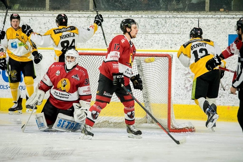 Photo hockey Ligue Magnus - Ligue Magnus : poule de maintien, 3ème journée : Chamonix vs Strasbourg - Chamonix – 1 = Strasbourg Photo hockey Ligue Magnus - Ligue Magnus : poule de maintien, 3ème journée : Chamonix vs Strasbourg - Chamonix – 1 = Strasbourg