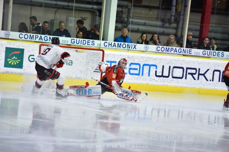 Photo hockey Ligue Magnus - Ligue Magnus - Poule Maintien - J2 : Chamonix vs Nice - Les Pionniers s’en vont en beauté ! Photo hockey Ligue Magnus - Ligue Magnus - Poule Maintien - J2 : Chamonix vs Nice - Les Pionniers s’en vont en beauté !