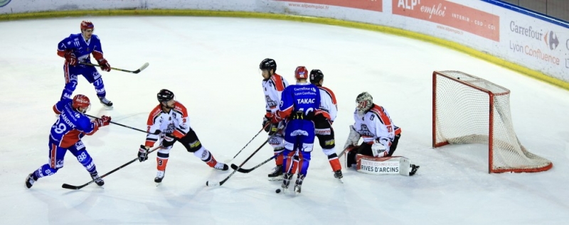 Photo hockey Ligue Magnus - Ligue Magnus : quart de finale, match 4 : Lyon vs Bordeaux - LM : Des Lions décevants Photo hockey Ligue Magnus - Ligue Magnus : quart de finale, match 4 : Lyon vs Bordeaux - LM : Des Lions décevants