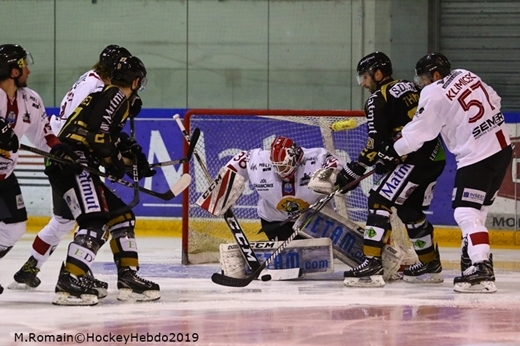 Photo hockey Ligue Magnus - Ligue Magnus - Quart de finale match 1 : Rouen vs Chamonix - Avalanche de buts Ă Rouen Photo hockey Ligue Magnus - Ligue Magnus - Quart de finale match 1 : Rouen vs Chamonix - Avalanche de buts Ă Rouen