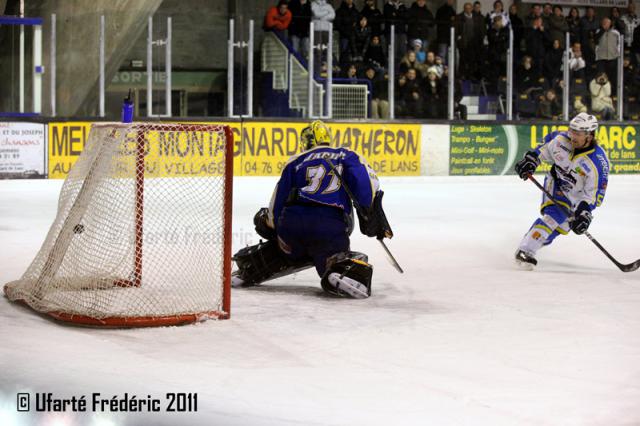Photo hockey Ligue Magnus - Ligue Magnus, 12ème journée : Villard-de-Lans vs Gap - Rageant ! Photo hockey Ligue Magnus - Ligue Magnus, 12ème journée : Villard-de-Lans vs Gap - Rageant !