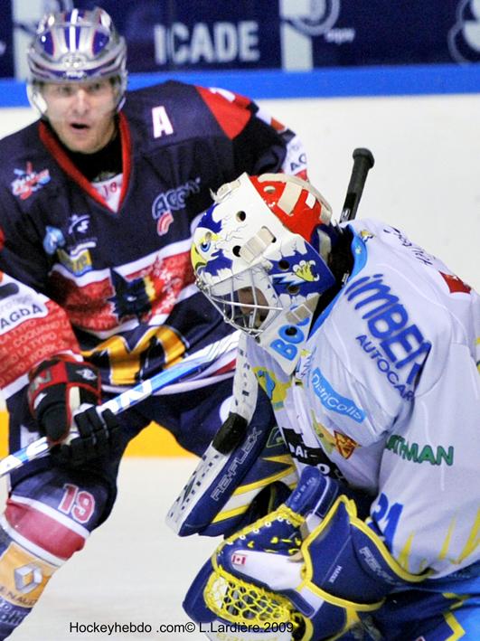 Photo hockey Ligue Magnus - Ligue Magnus: 1ère journée : Grenoble  vs Gap  - Un, deux et puis c\