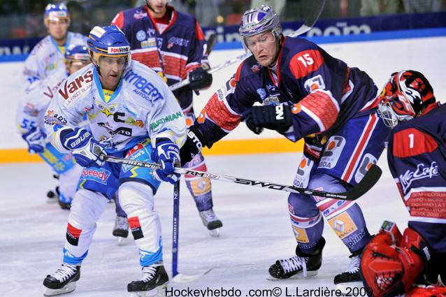 Photo hockey Ligue Magnus - Ligue Magnus: 1ère journée : Grenoble  vs Gap  - Un, deux et puis c\
