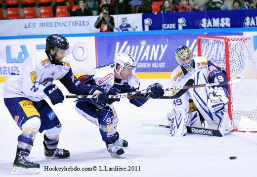 Photo hockey Ligue Magnus - Ligue Magnus, 4ème journée : Grenoble vs Chamonix - Grenoble perd mais progresse Photo hockey Ligue Magnus - Ligue Magnus, 4ème journée : Grenoble vs Chamonix - Grenoble perd mais progresse