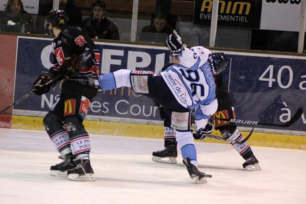 Photo hockey Ligue Magnus - Ligue Magnus, 6ème journée : Amiens  vs Angers  - Amiens tombe Angers