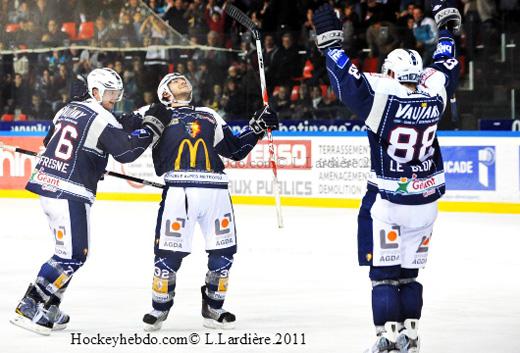 Photo hockey Ligue Magnus - Ligue Magnus, 7ème journée : Grenoble vs Amiens - Grenoble prend goût à la victoire Photo hockey Ligue Magnus - Ligue Magnus, 7ème journée : Grenoble vs Amiens - Grenoble prend goût à la victoire