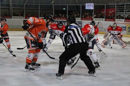 Photo hockey Ligue Magnus - Ligue Magnus, demi-finale, match 5 : Epinal vs Angers - Première balle de match pour Epinal Photo hockey Ligue Magnus - Ligue Magnus, demi-finale, match 5 : Epinal vs Angers - Première balle de match pour Epinal