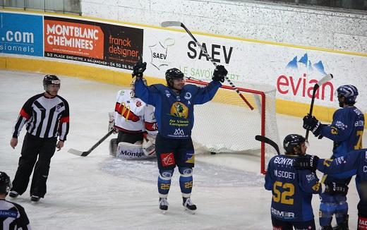 Photo hockey Ligue Magnus - Ligue Magnus, poule de maintien, 1ère journée : Chamonix  vs Briançon  - Irrespirable !