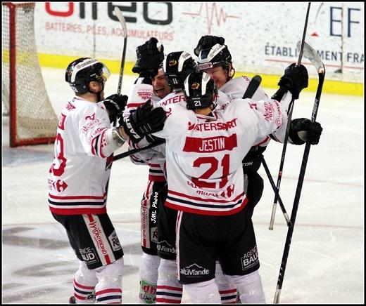 Photo hockey Ligue Magnus - Ligue Magnus, poule de maintien, 3ème journée : Bordeaux vs Morzine-Avoriaz - Des Pingouins plus inspirés Photo hockey Ligue Magnus - Ligue Magnus, poule de maintien, 3ème journée : Bordeaux vs Morzine-Avoriaz - Des Pingouins plus inspirés