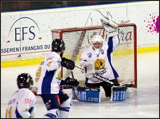 Photo hockey Ligue Magnus - Ligue Magnus, poule de maintien, 9ème journée : Bordeaux vs Chamonix - Six buts pour fêter six départs ! Photo hockey Ligue Magnus - Ligue Magnus, poule de maintien, 9ème journée : Bordeaux vs Chamonix - Six buts pour fêter six départs !