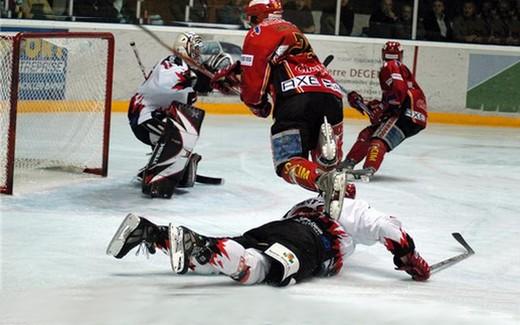 Photo hockey Ligue Magnus - LM - 10ème journée : Morzine-Avoriaz vs Neuilly/Marne - A sens unique
