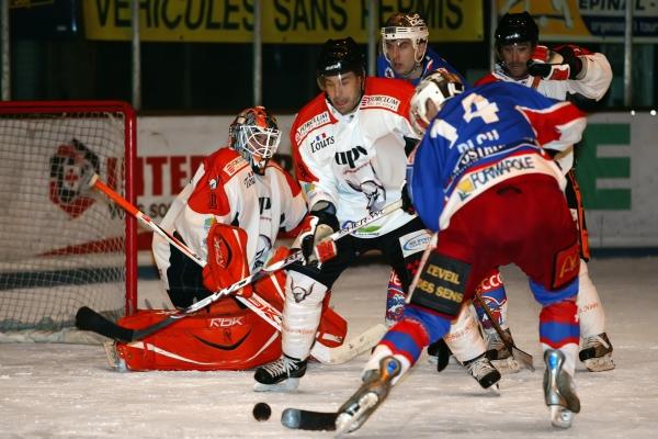 Photo hockey Ligue Magnus - LM - 12ème journée : Epinal  vs Tours  - Les Diables Noirs ont vécu l\
