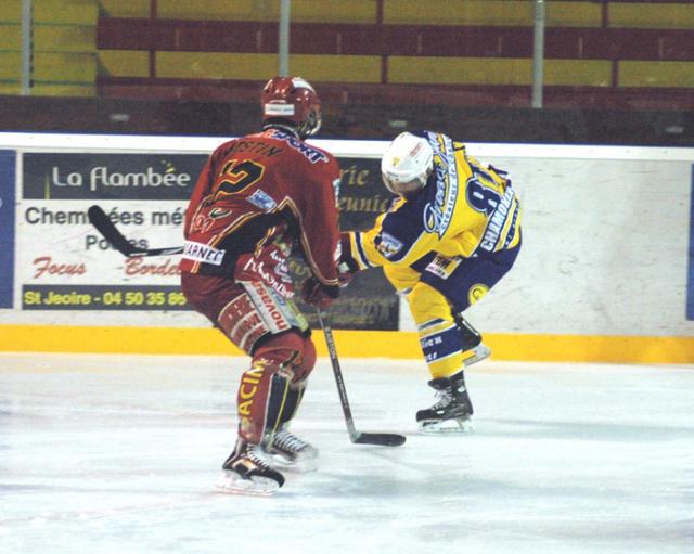 Photo hockey Ligue Magnus - LM - 12ème journée : Morzine-Avoriaz vs Chamonix  - A la hauteur de l\