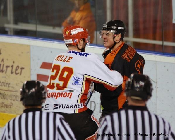 Photo hockey Ligue Magnus - LM - 13ème journée : Tours  vs Morzine-Avoriaz - Défaite avant la crise