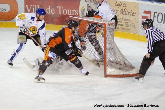 Photo hockey Ligue Magnus - LM - 16ème journée : Tours  vs Mont-Blanc - Du mieux, mais...