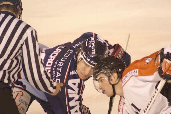 Photo hockey Ligue Magnus - LM - 17ème journée : Angers  vs Tours  - Les Ducs envoient les Diables en enfer !