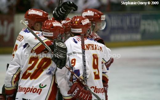 Photo hockey Ligue Magnus - LM - 19ème journée : Rouen vs Morzine-Avoriaz - Une bonne opération pour les pingouins!