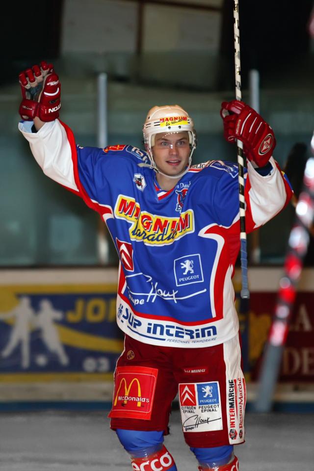 Photo hockey Ligue Magnus - LM - 1ère journée : Epinal  vs Dijon  - Epinal tire les marrons du feu