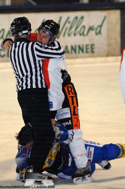 Photo hockey Ligue Magnus - LM - 21ème journée : Villard-de-Lans vs Tours  - Villard met une fessée aux tourangeaux ! 