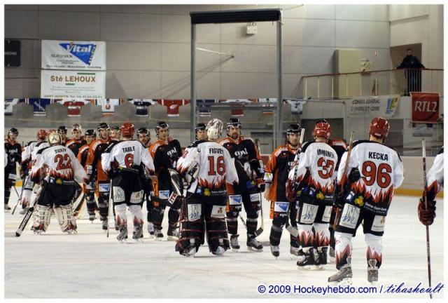 Photo hockey Ligue Magnus - LM - 26ème journée : Tours vs Neuilly/Marne - Défaite stratégique ? Photo hockey Ligue Magnus - LM - 26ème journée : Tours vs Neuilly/Marne - Défaite stratégique ?