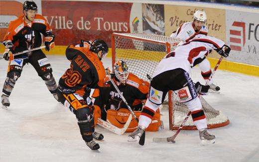 Photo hockey Ligue Magnus - LM - 7ème journée : Tours  vs Briançon  - Le syndrome de la bête noire
