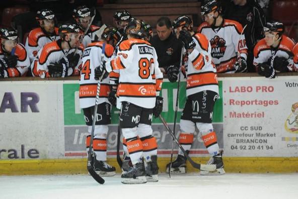 Photo hockey Ligue Magnus - LM playoff, 1/2 finale, match 1 : Angers  vs Epinal  - Le château fort d