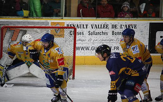 Photo hockey Ligue Magnus - LM playoff, 1er tour, match 1 : Chamonix  vs Dijon  - Dijon, la première au bout du suspense