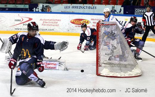 Photo hockey Ligue Magnus - LM playoff 1er tour, match 2 : Grenoble vs Gap - Gap à l\ Photo hockey Ligue Magnus - LM playoff 1er tour, match 2 : Grenoble vs Gap - Gap à l\