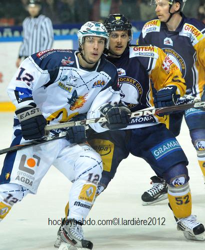 Photo hockey Ligue Magnus - LM Playoffs : 1/2 finale , match 3 : Grenoble vs Chamonix - Grenoble s\ Photo hockey Ligue Magnus - LM Playoffs : 1/2 finale , match 3 : Grenoble vs Chamonix - Grenoble s\