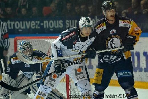 Photo hockey Ligue Magnus - LM Playoffs : 1/2 finale , match 3 : Grenoble vs Chamonix - Grenoble s\ Photo hockey Ligue Magnus - LM Playoffs : 1/2 finale , match 3 : Grenoble vs Chamonix - Grenoble s\