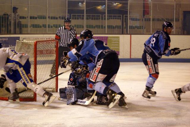 Photo hockey Ligue Magnus - LM playoffs : 1/4 de finale, match 1 : Angers vs Villard-de-Lans - Les Ducs déroulent Photo hockey Ligue Magnus - LM playoffs : 1/4 de finale, match 1 : Angers vs Villard-de-Lans - Les Ducs déroulent