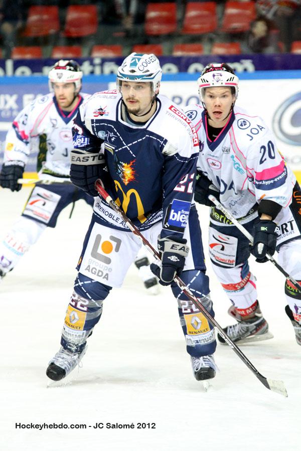 Photo hockey Ligue Magnus - LM Playoffs : 1er tour, match 1 : Grenoble vs Epinal - Avantage à Grenoble Photo hockey Ligue Magnus - LM Playoffs : 1er tour, match 1 : Grenoble vs Epinal - Avantage à Grenoble