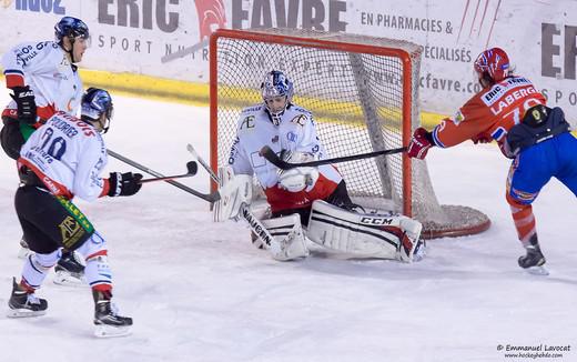 Photo hockey Ligue Magnus - LM Poule Relégation Match 2 : Lyon vs Caen - Lyon double la mise Photo hockey Ligue Magnus - LM Poule Relégation Match 2 : Lyon vs Caen - Lyon double la mise